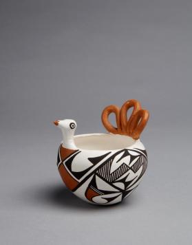 Bowl, bird shape